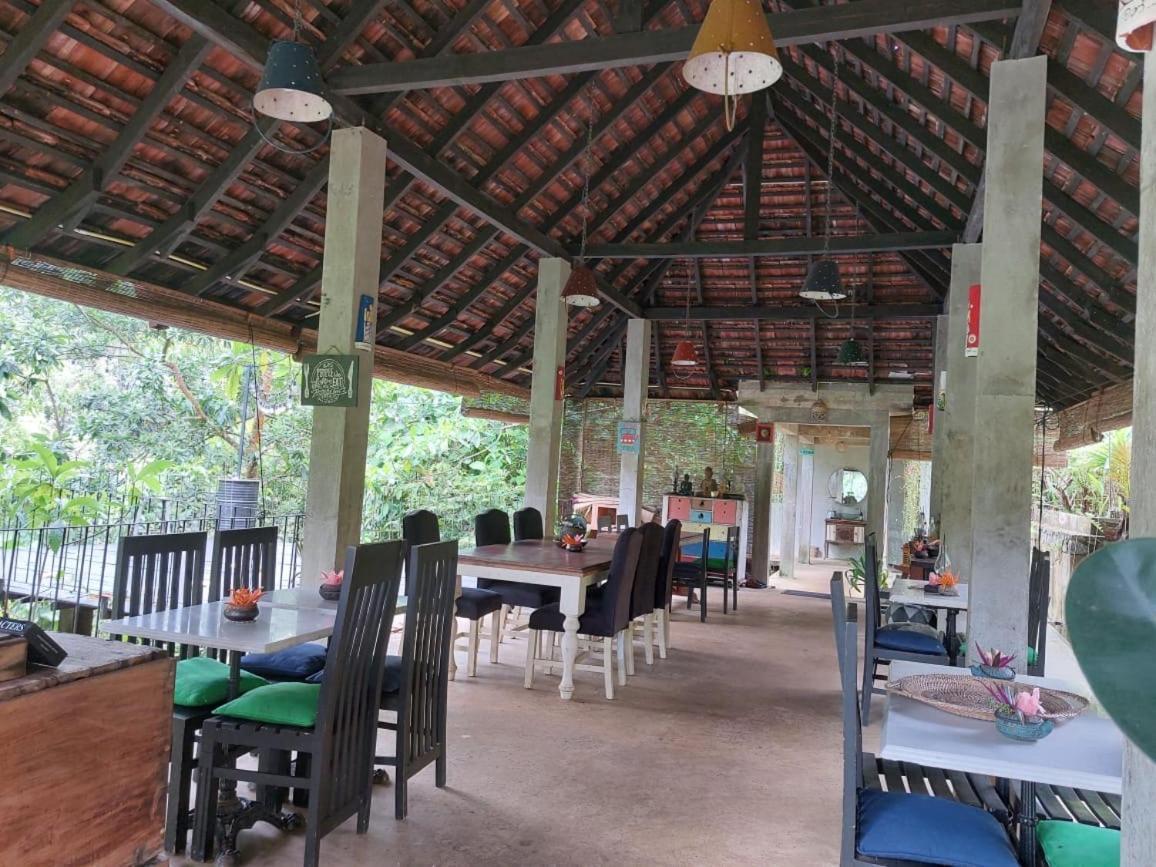 Jansen'S Bungalow Sinharaja Rainforest Retreat Kudawe Exterior foto