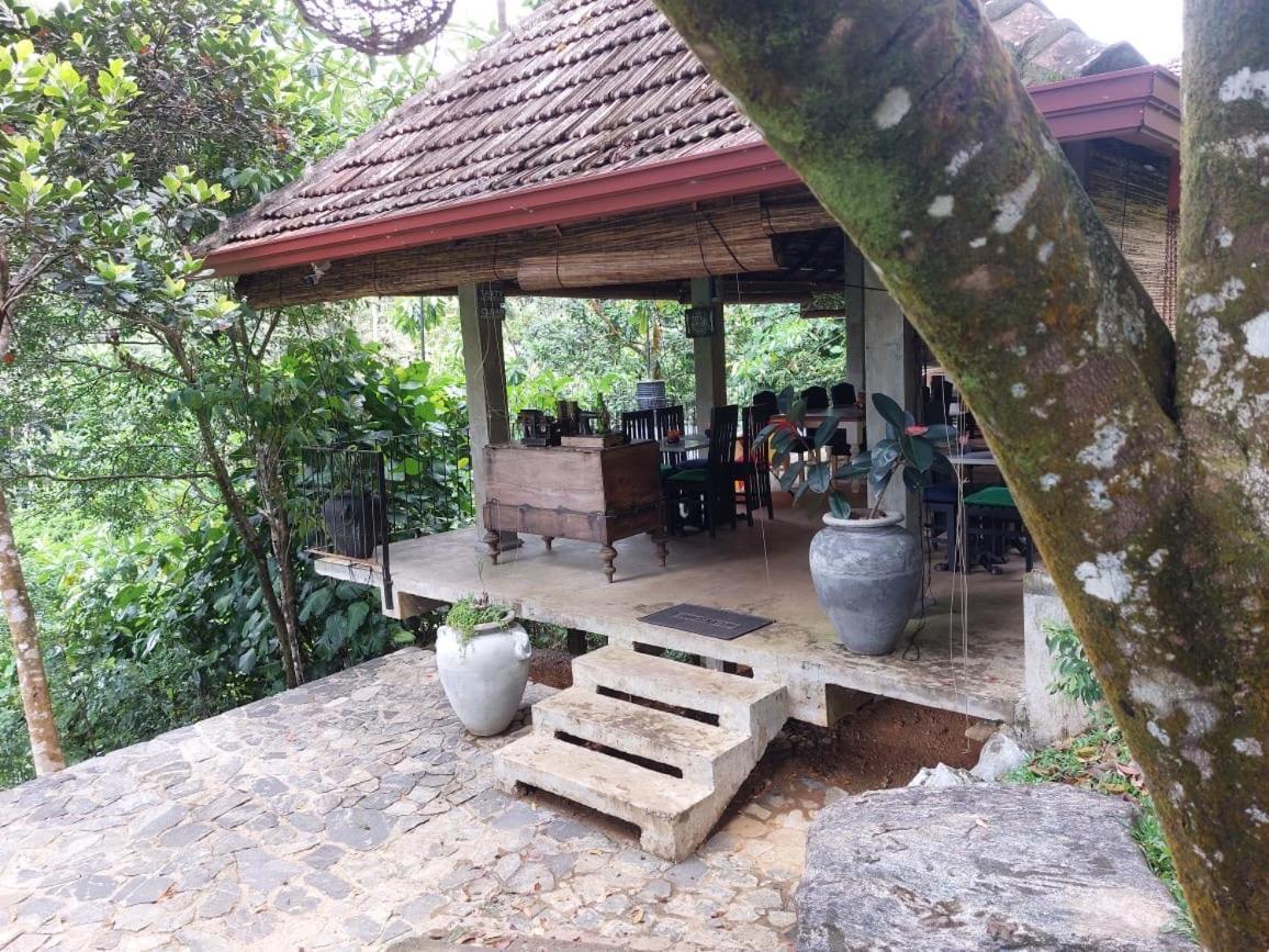 Jansen'S Bungalow Sinharaja Rainforest Retreat Kudawe Exterior foto