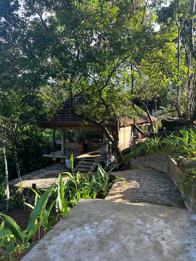 Jansen'S Bungalow Sinharaja Rainforest Retreat Kudawe Exterior foto