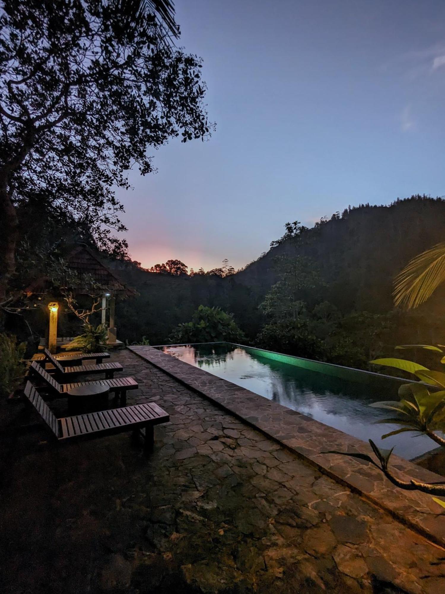Jansen'S Bungalow Sinharaja Rainforest Retreat Kudawe Exterior foto